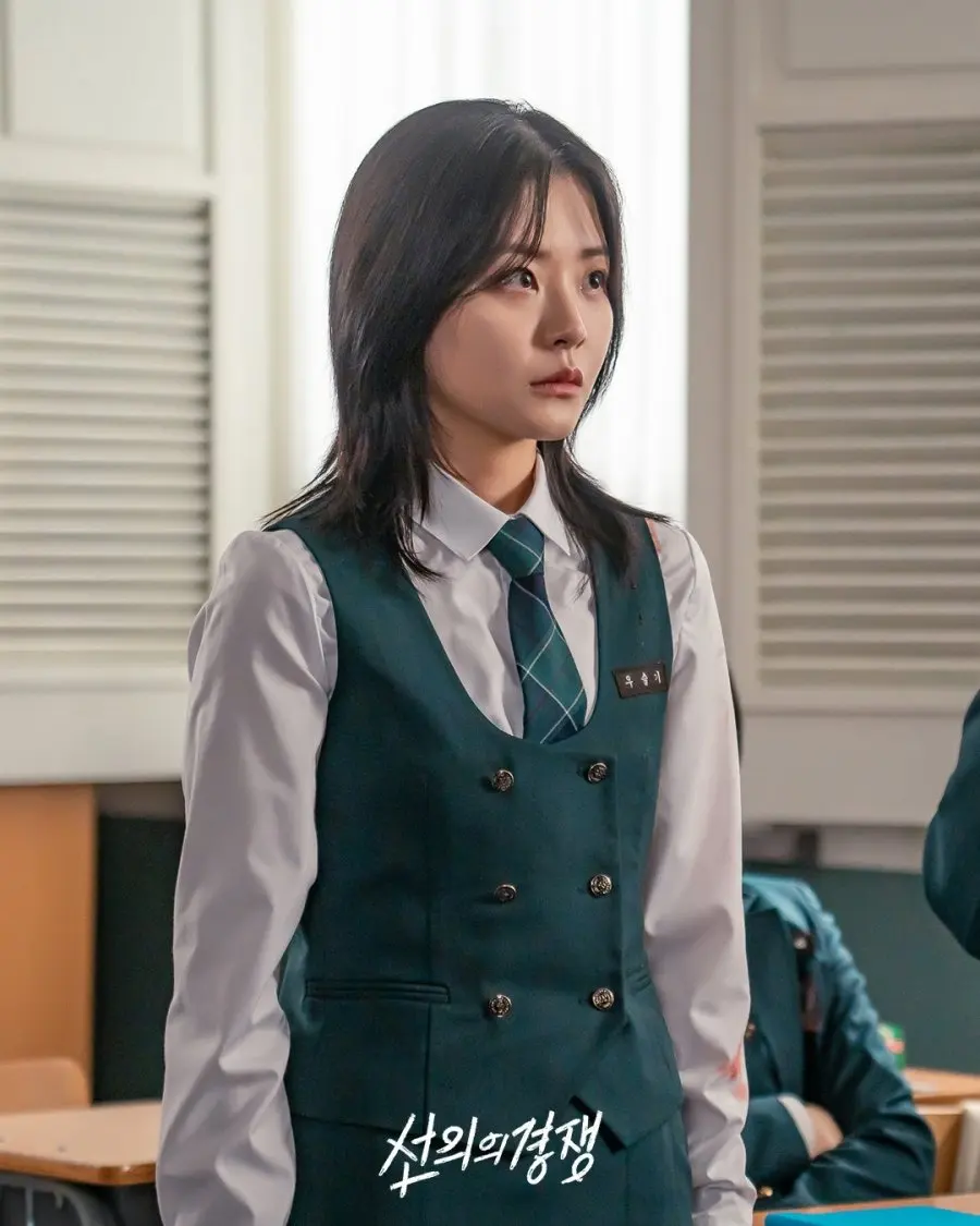 Friendly Rivalry Review: Characters & Performances