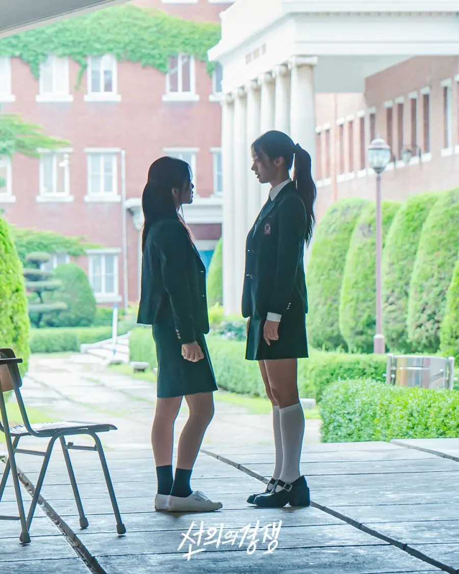 2025 Korean Thriller Series: Themes, Cinematography & OST